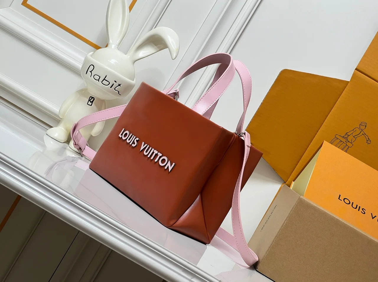 Louis Vuitton Cowhide Tote in Brown · view 3