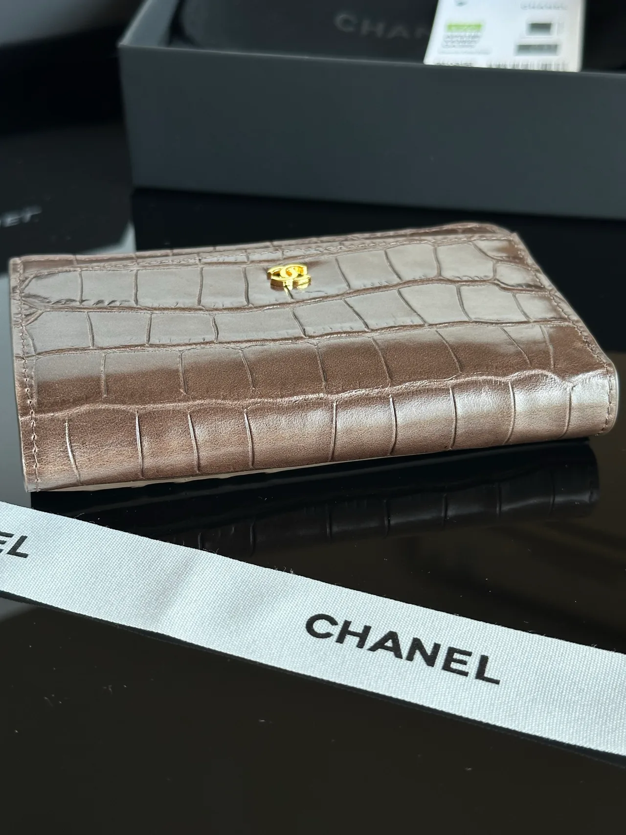 Chanel Wallet in Brown · view 4