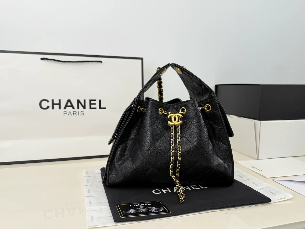 Chanel Bucket Bag in Black · view 2