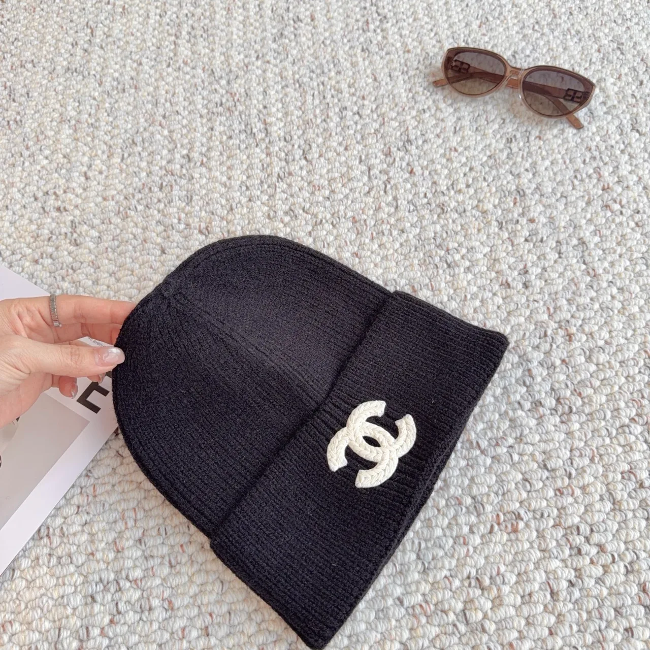 Chanel Beanie in Black · view 3