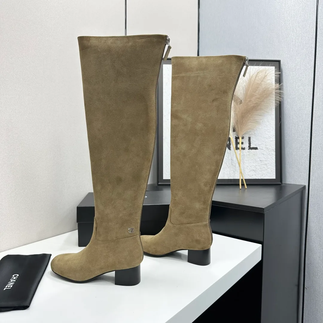 Chanel Cowhide Knee-High Boots in Green · view 6