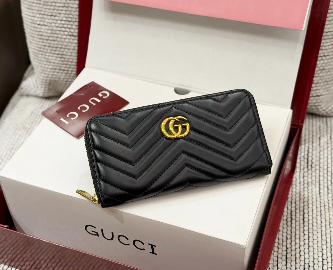 Gucci Zip-Around Wallet in Grey & Beige & Brown & Black · view 7