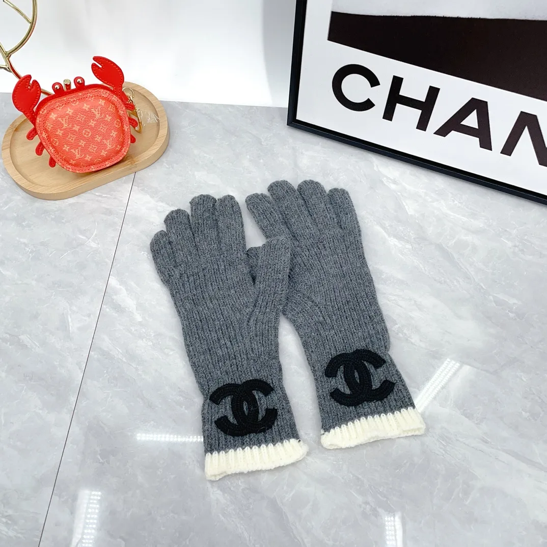 Chanel Striped Beanie, Scarf and Gloves Set in Grey · view 5