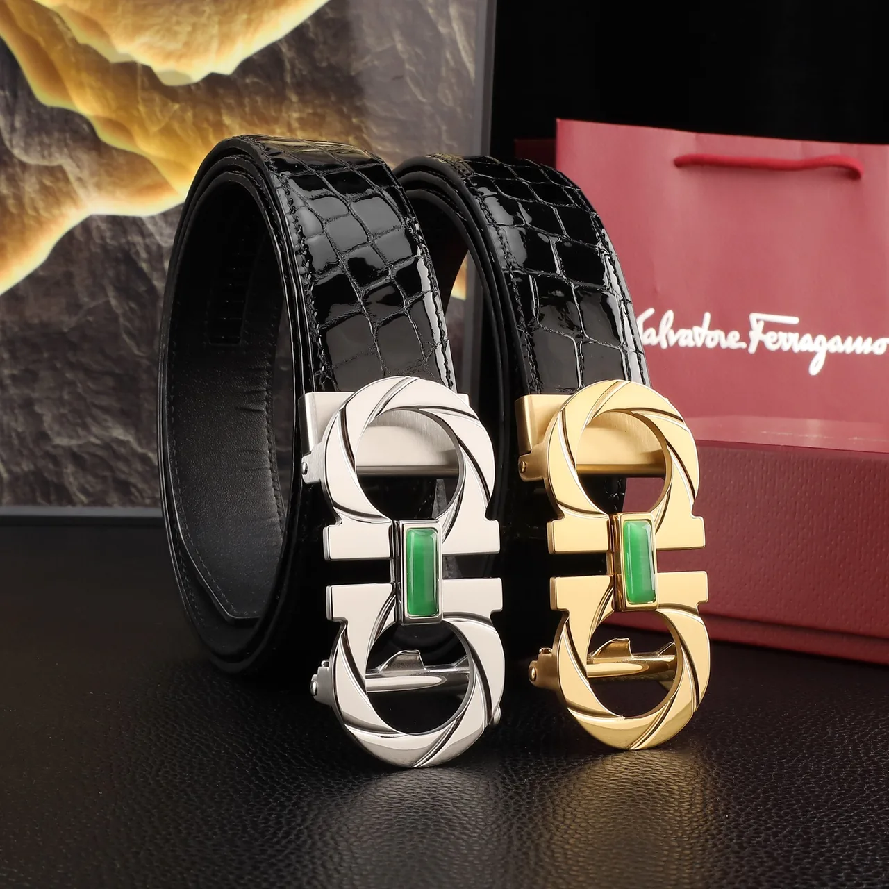 Ferragamo Gancini automatic belt in Black · view 8