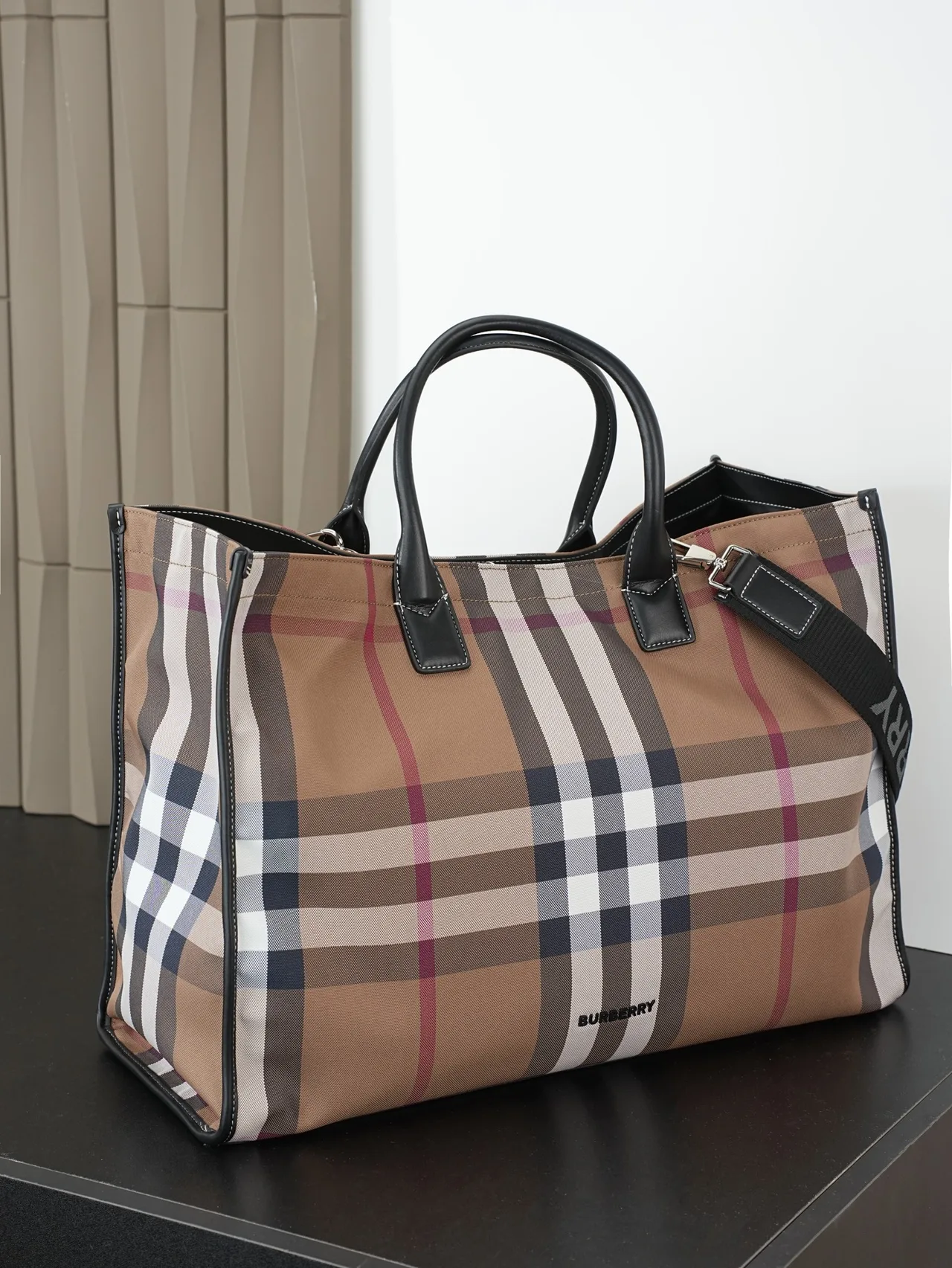 Burberry Check Tote in Beige · view 2