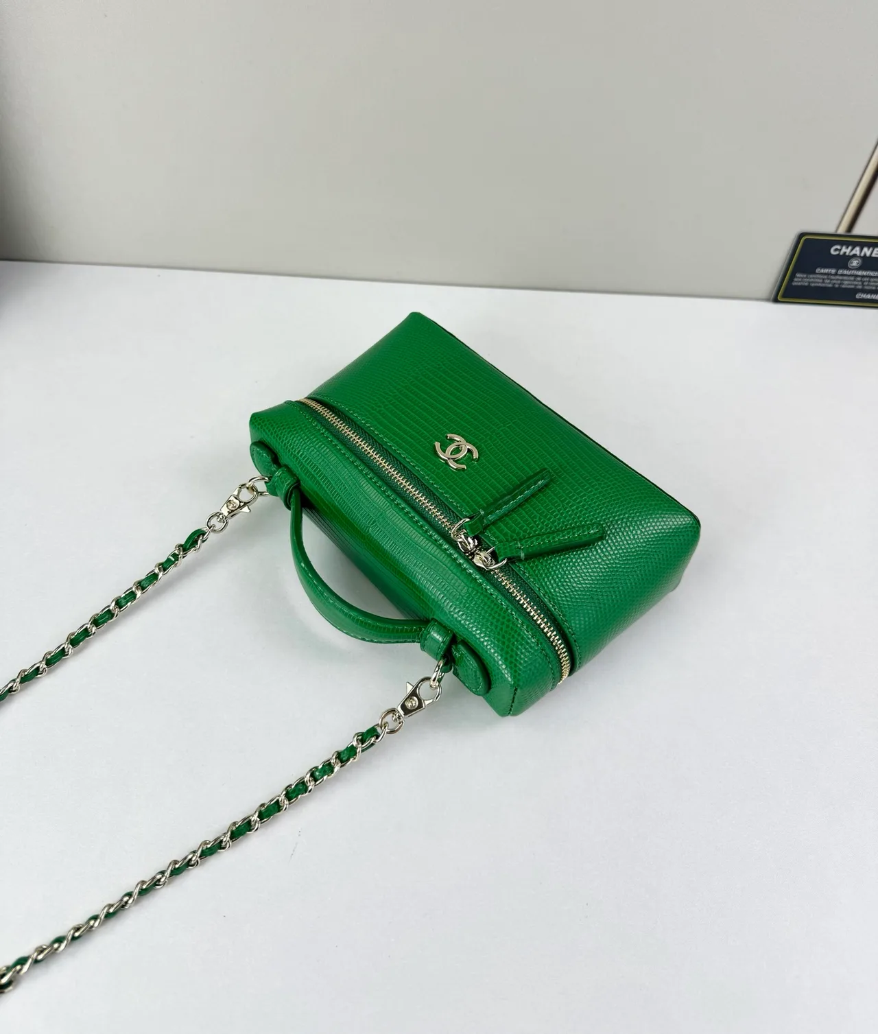 Chanel Cowhide Textured Chain-Strap Vanity Bag in Green · view 5