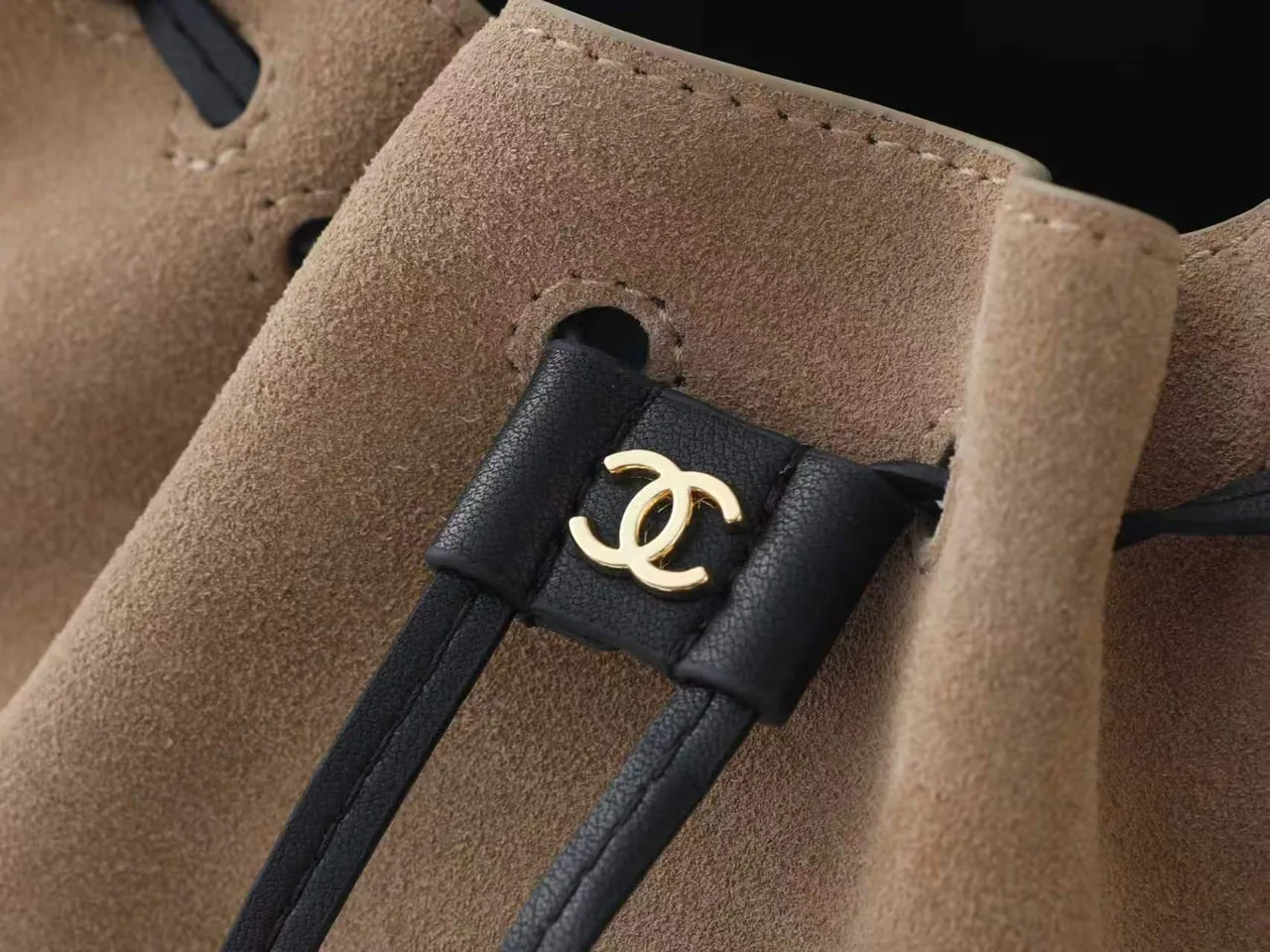 Chanel Drawstring Bucket Bag in Beige · view 6