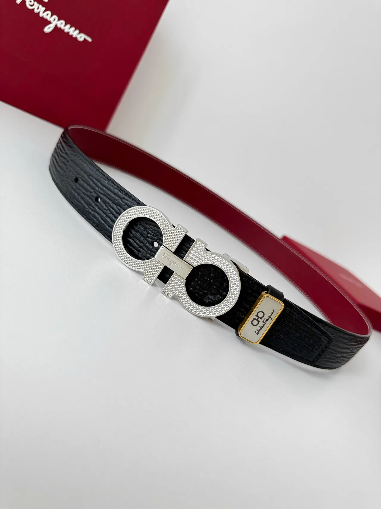 Ferragamo Reversible Gancini Belt in Black · view 4