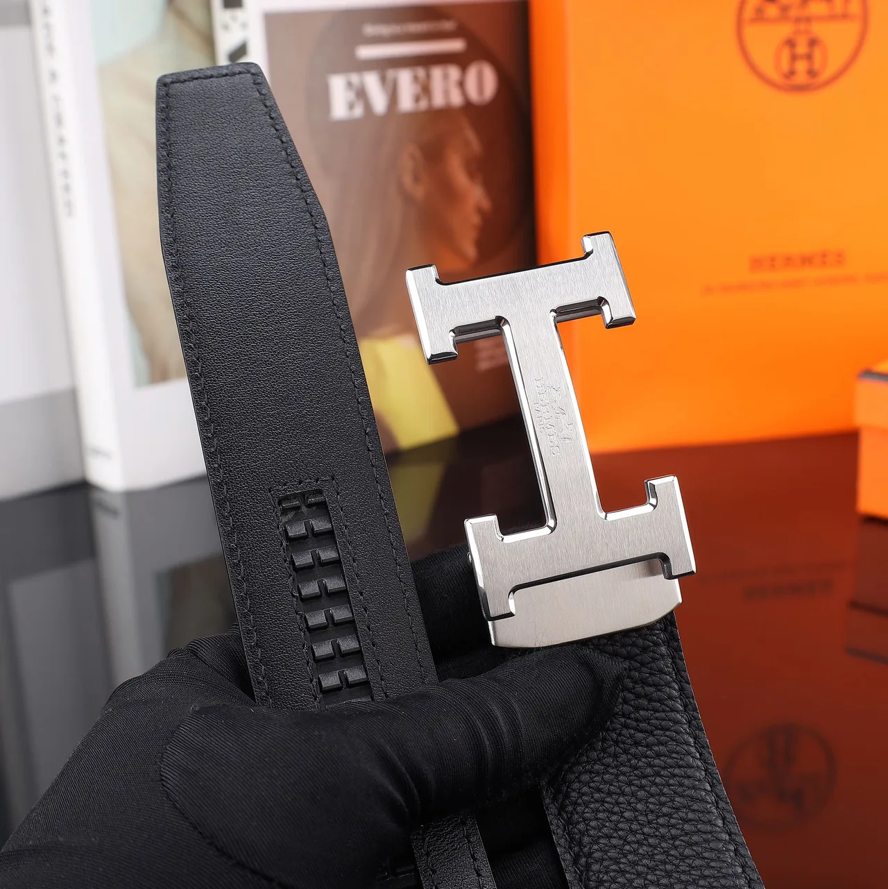 Hermes H automatic belt in Black · view 6