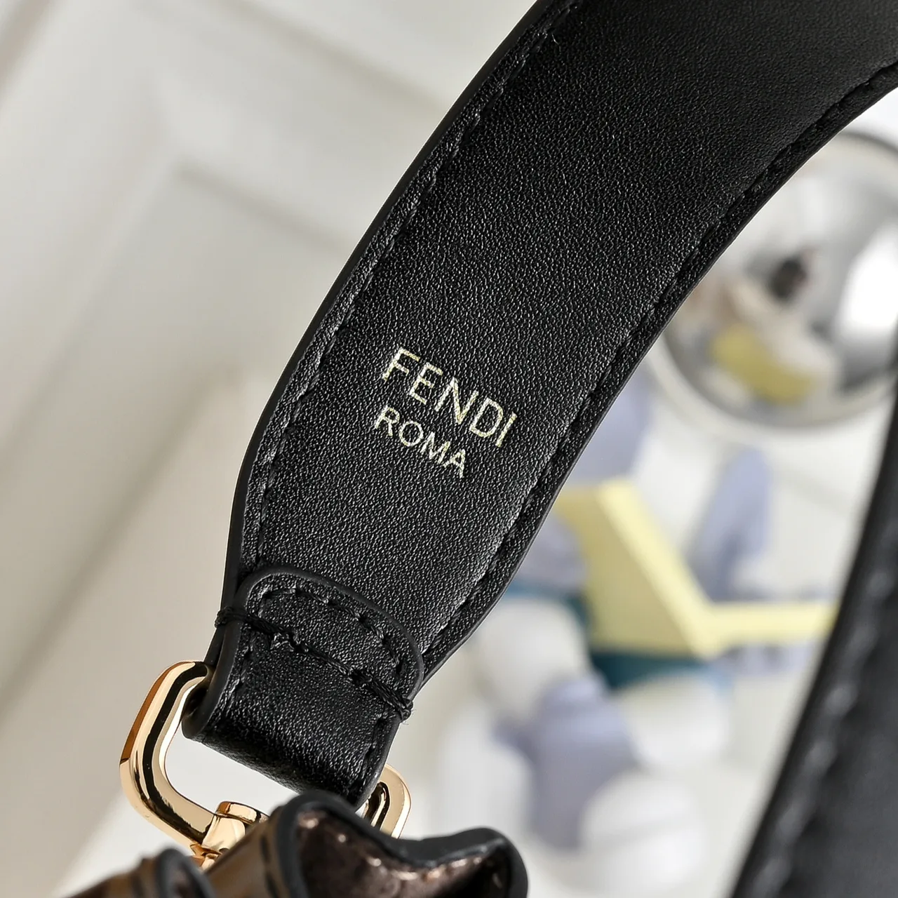 Fendi Bucket Bag in Brown · view 5