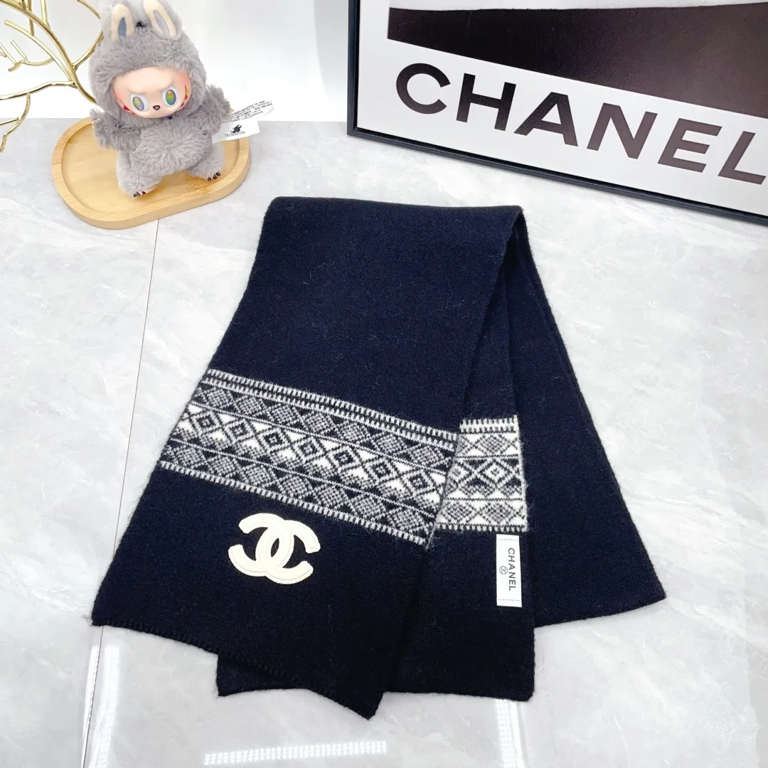 Chanel Wool Hat Scarf and Gloves Set in Blue · view 3