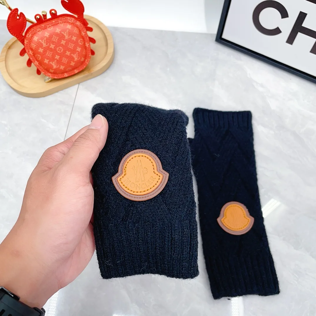 Moncler Wool Hat Scarf and Gloves Set in Blue · view 8