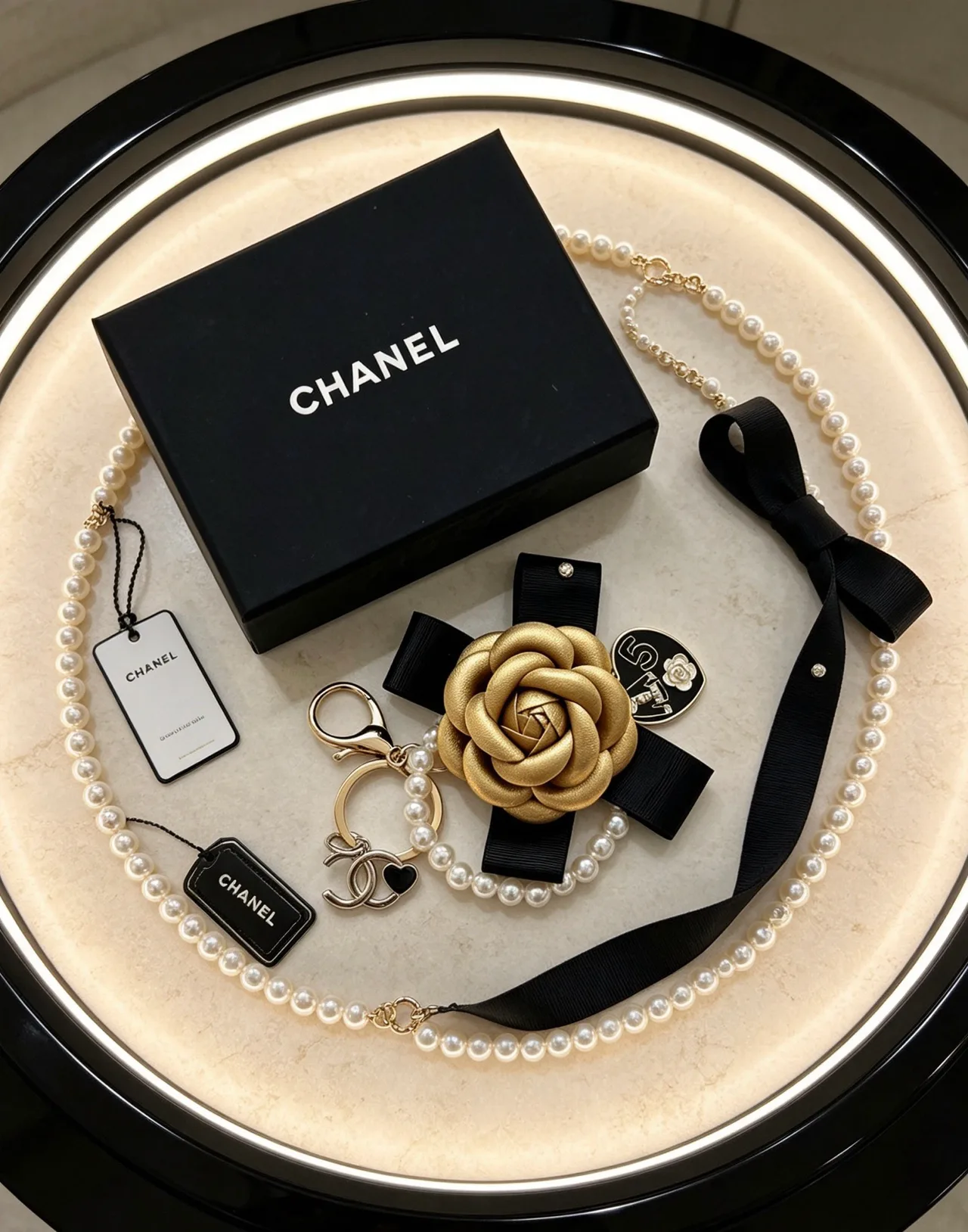 Chanel Glossy Camellia Keychain in Gold · view 6