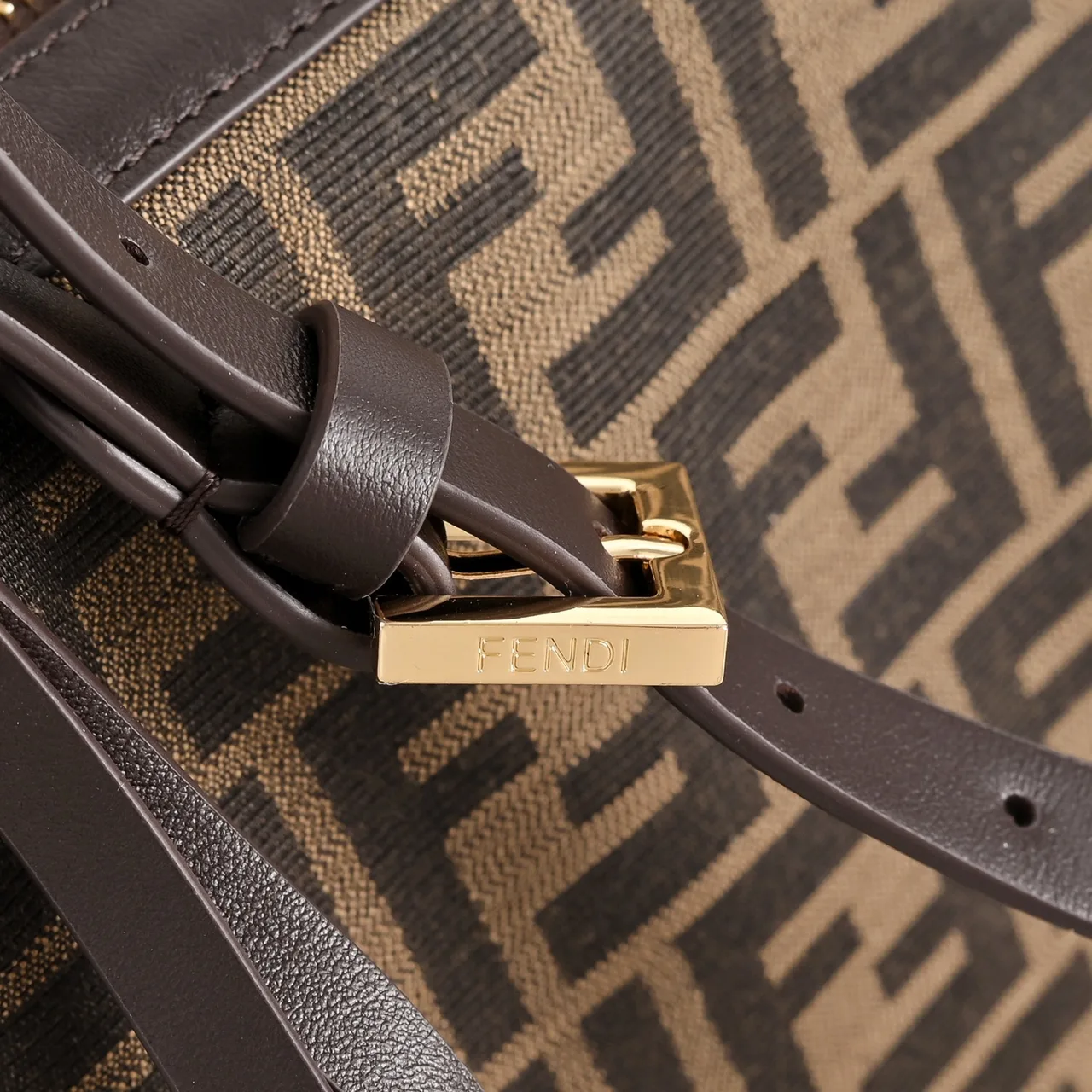 Fendi Crossbody Bag in Brown · view 5