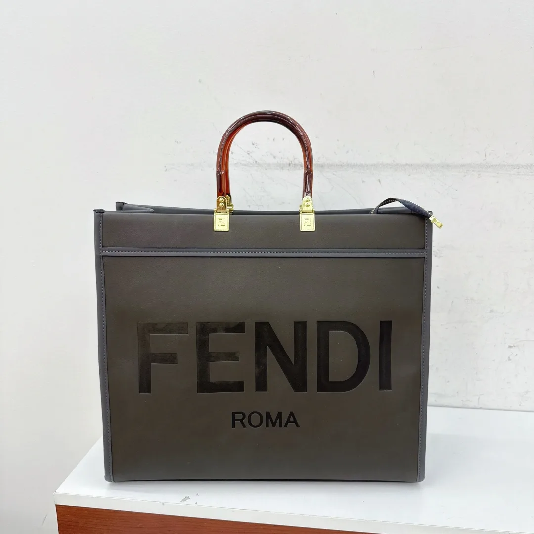 Fendi Sunshine Tote in Black & Green & Tan & Brown · view 2