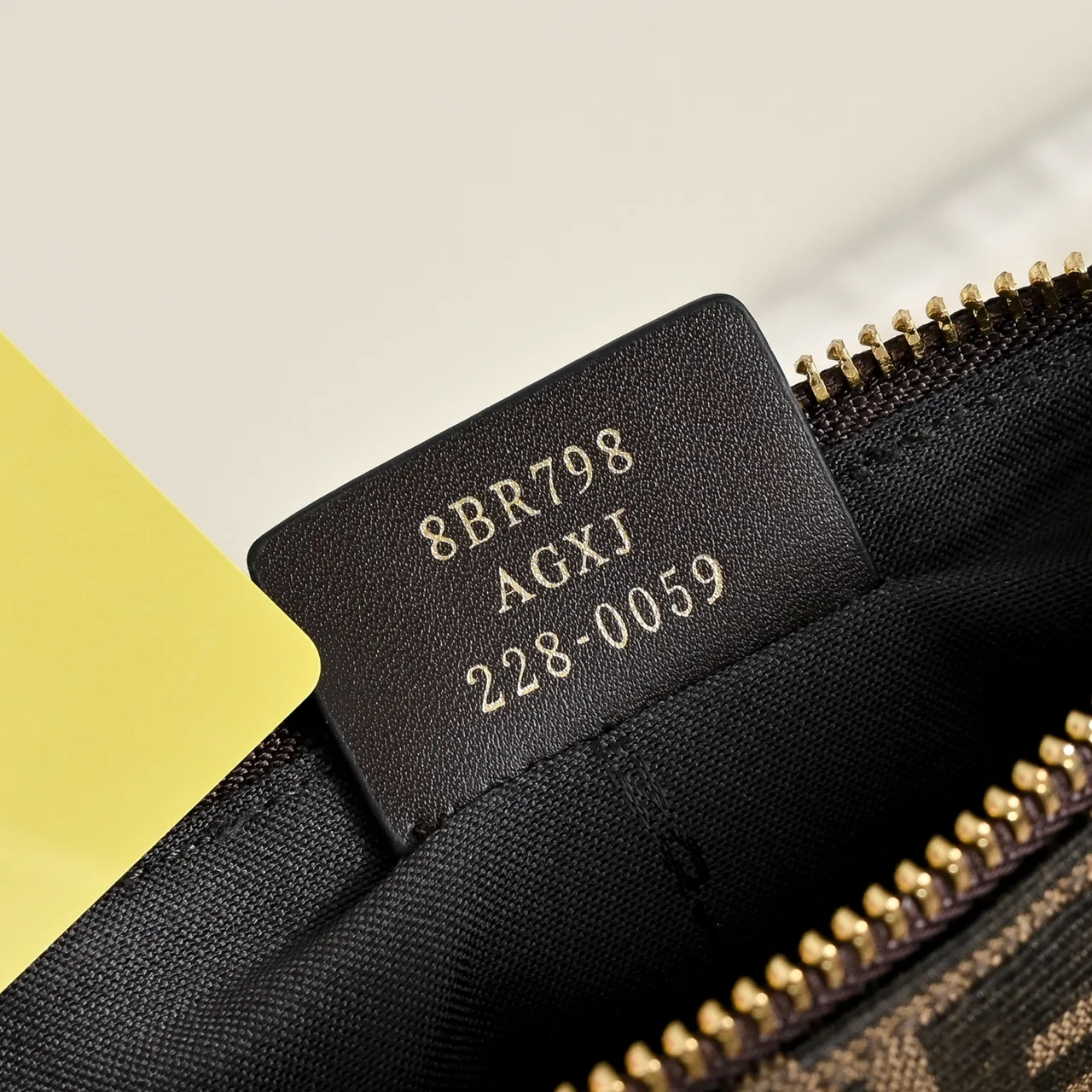 Fendi Baguette Clutch in Brown · view 7
