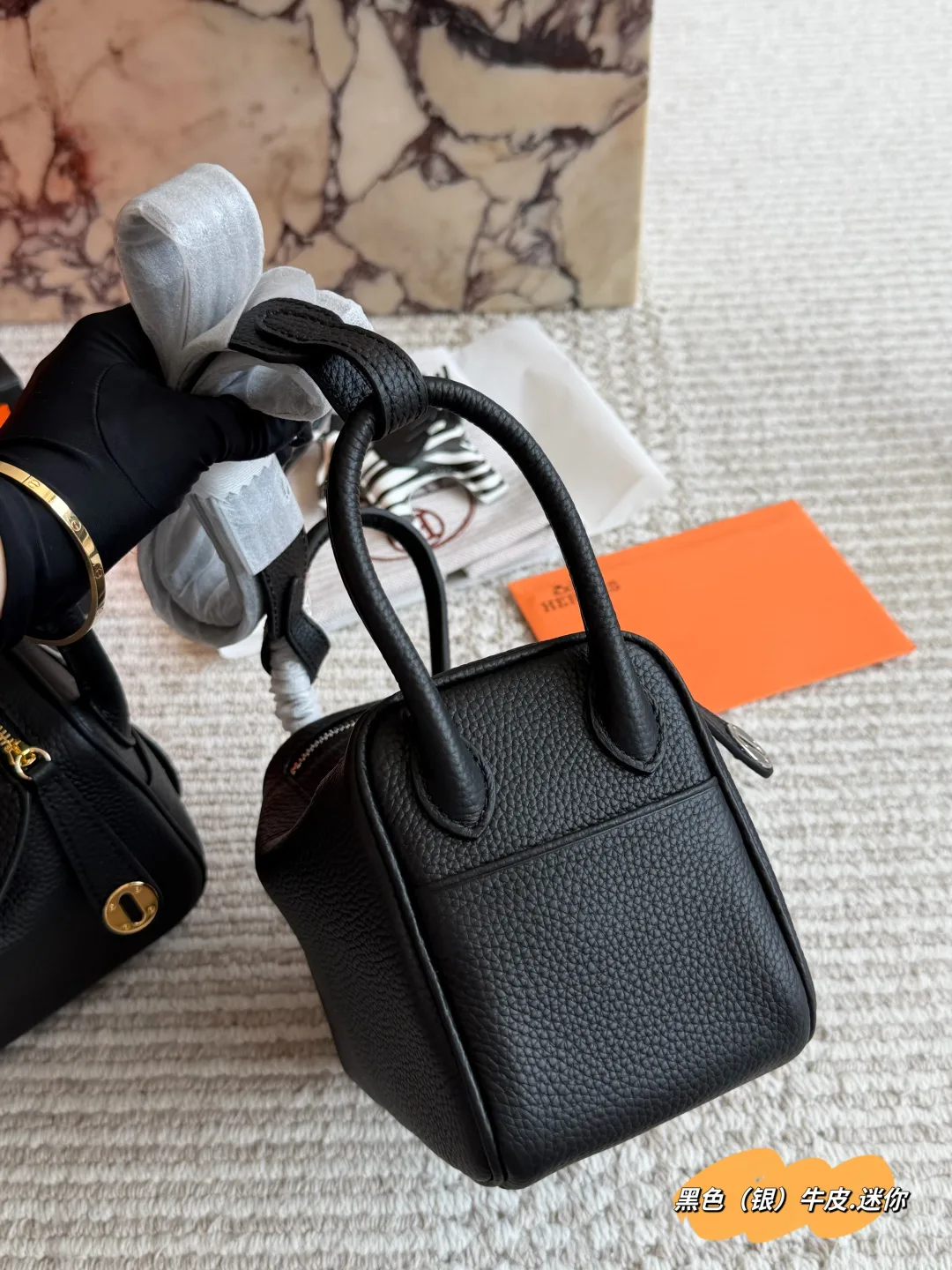 Hermes Mini Lindy Bag in Black · view 4