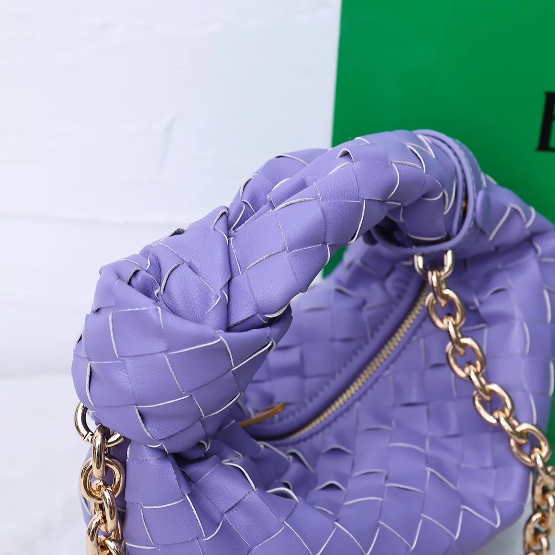Bottega Veneta Woven Hobo Bag in Purple · view 7