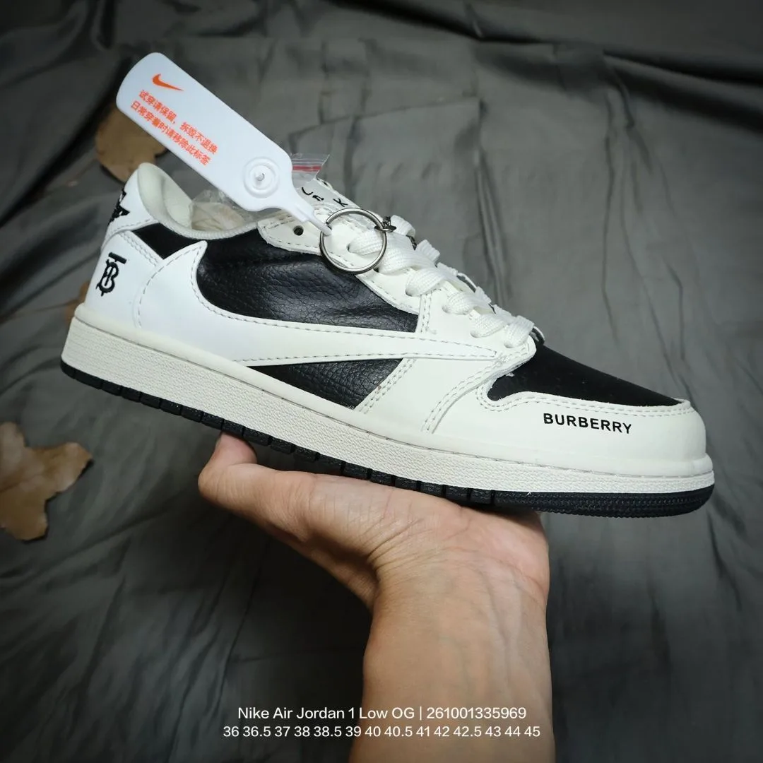 Nike High-Top Sneakers in White · view 1