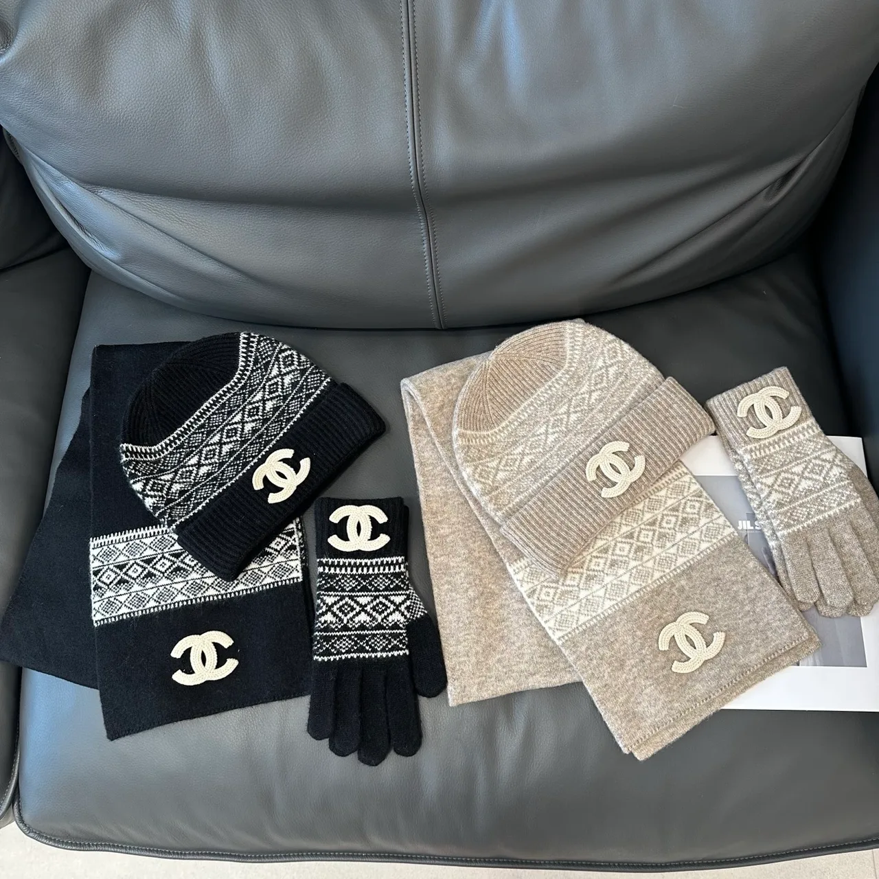 Chanel Hat, Scarf and Gloves Set in Beige & Black · view 8