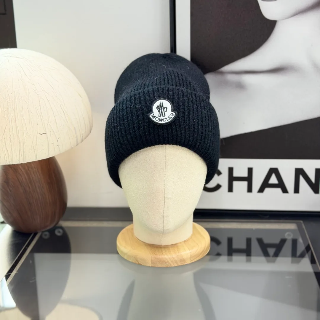 Moncler Beanie in Black · view 3