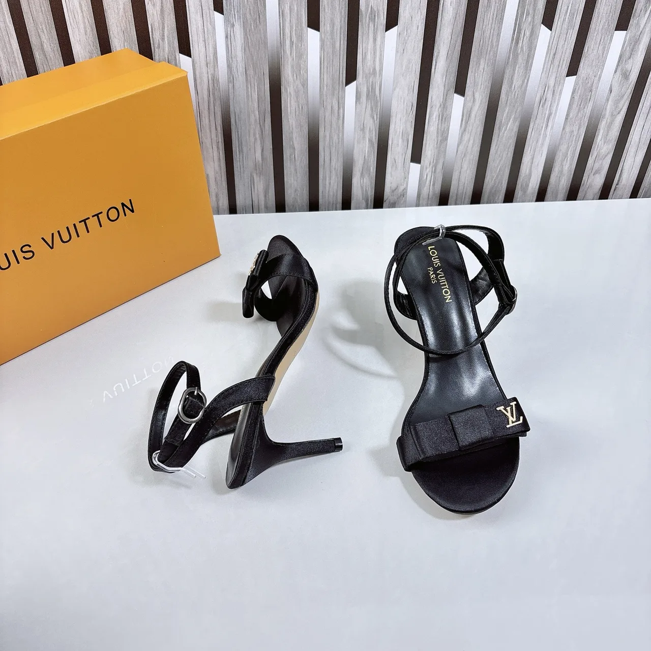 Louis Vuitton Bow Ankle-Strap Sandals in Black · view 2