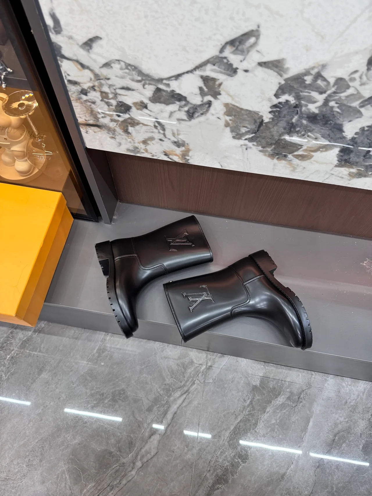 Louis Vuitton Glossy Mid-Calf Boots in Black · view 6