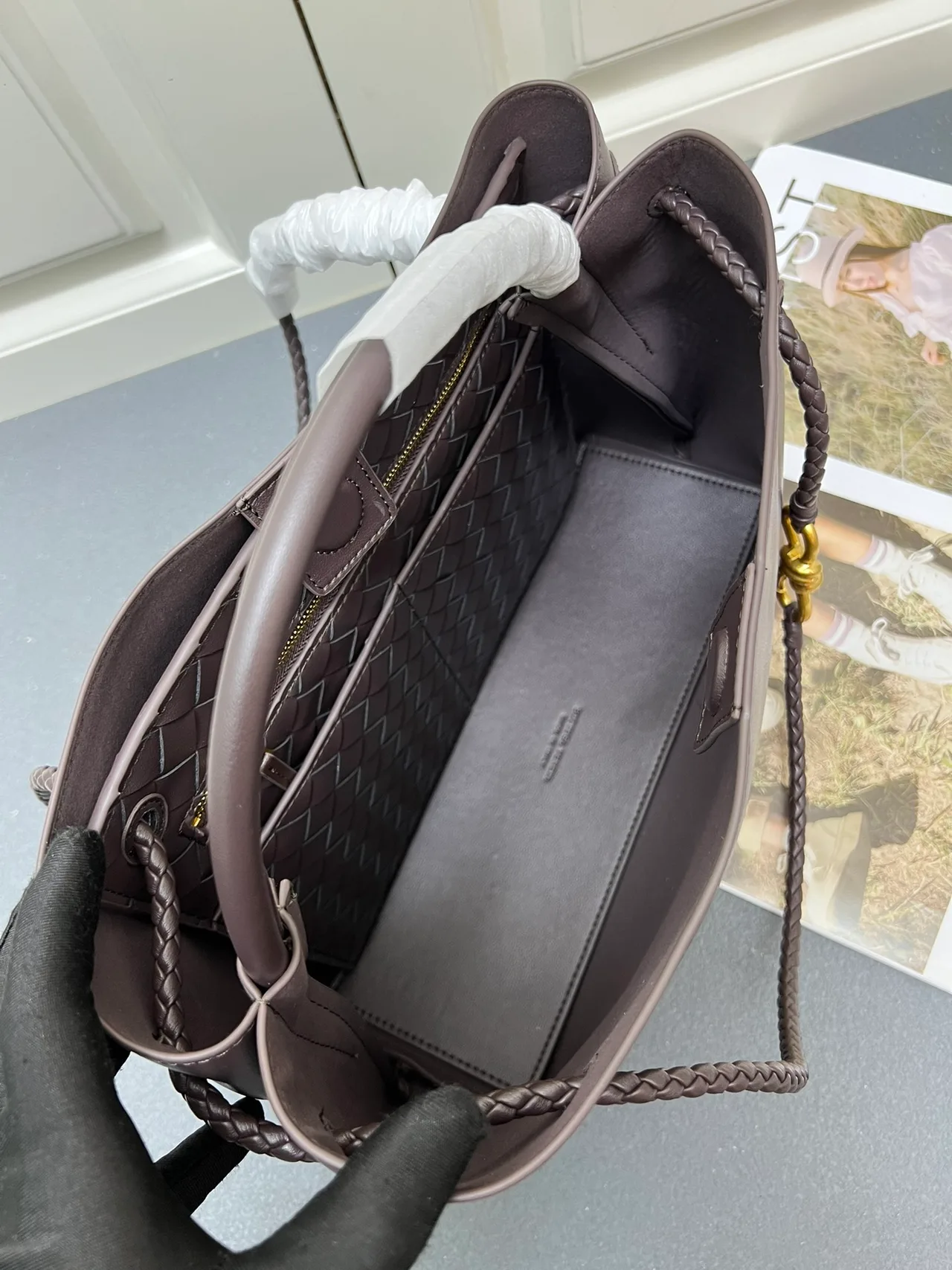 Bottega Veneta Calfskin Woven Braided-Handle Tote in Brown · view 5