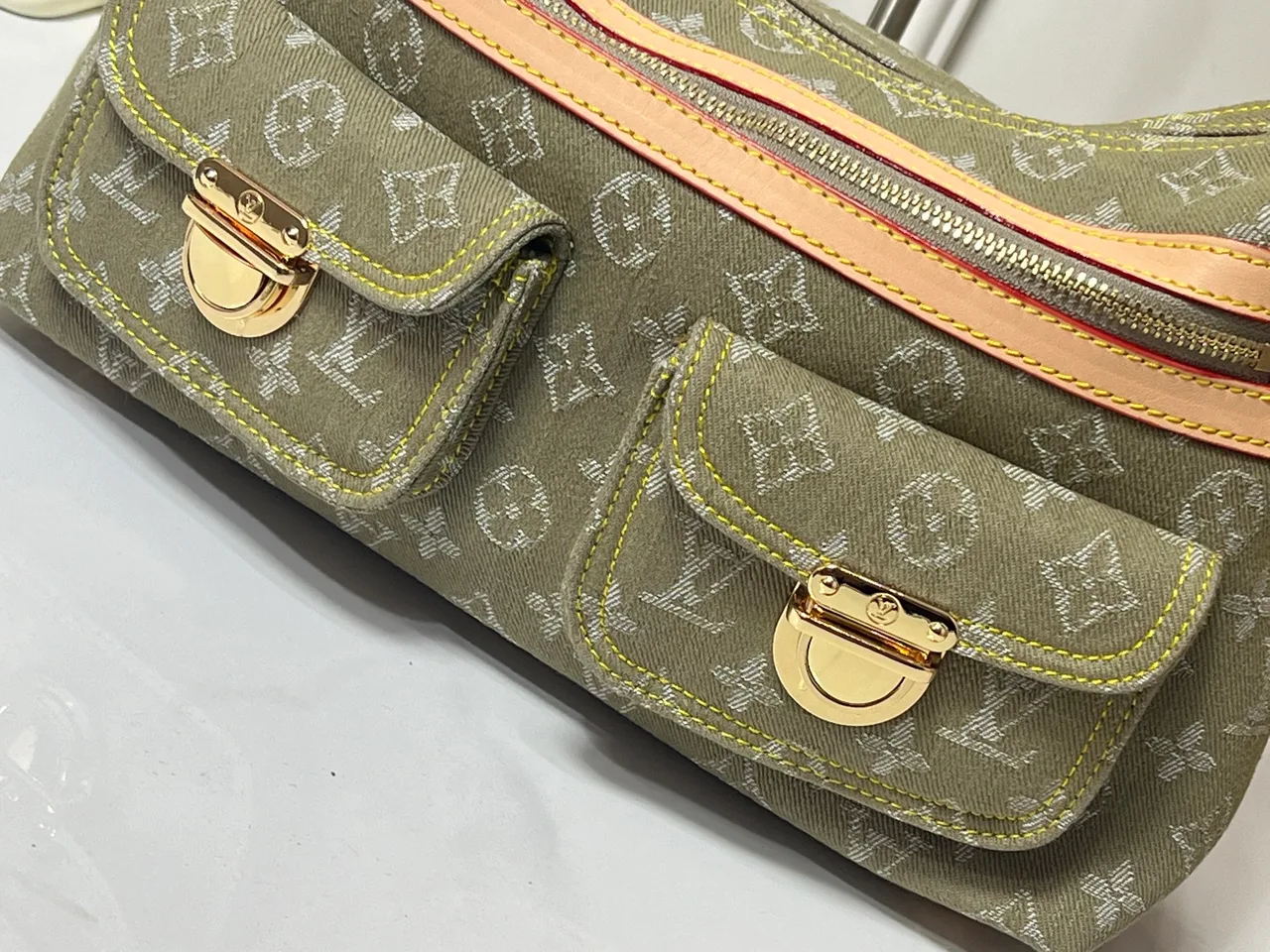 Louis Vuitton Denim Monogram Hobo Bag in Green · view 6