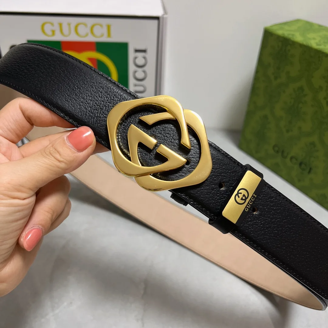 Gucci Cowhide Belt in Black · view 5