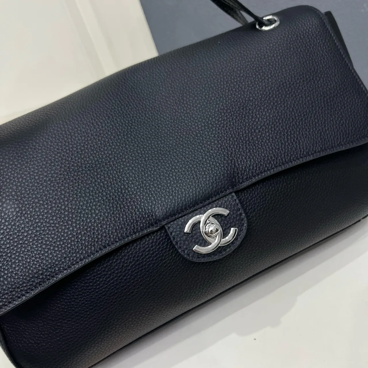 Chanel Quilted Handbag in Black · view 5