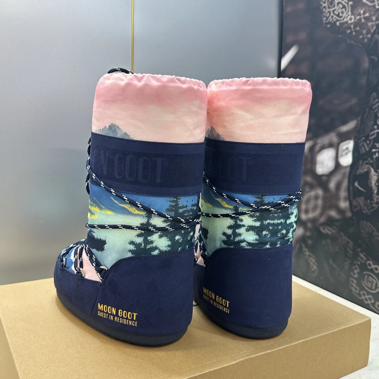 Moon Boot Lace-Up Snow Boots in Blue · view 8