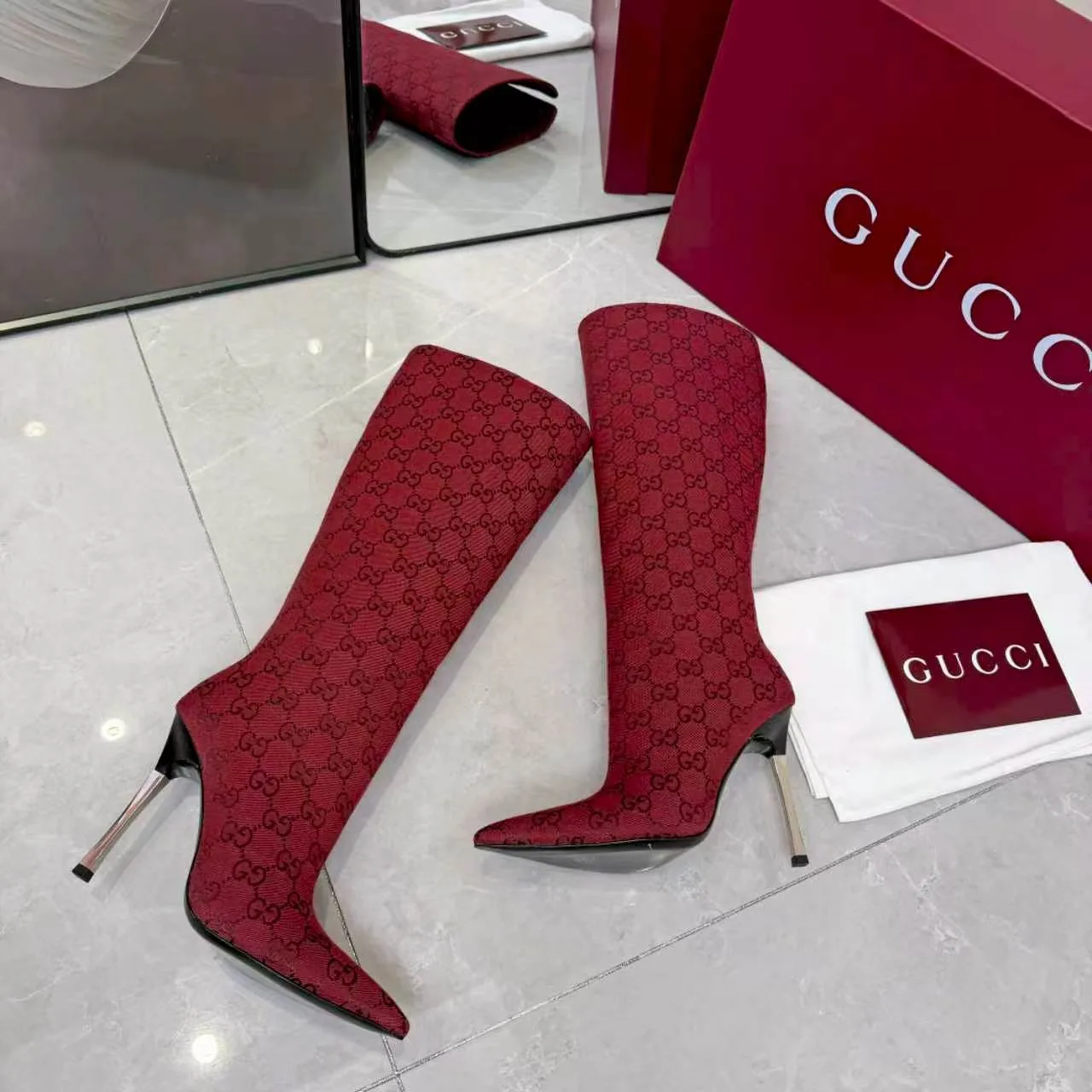 Gucci Cowhide Pointed-Toe Knee-High Boots in Red · view 4