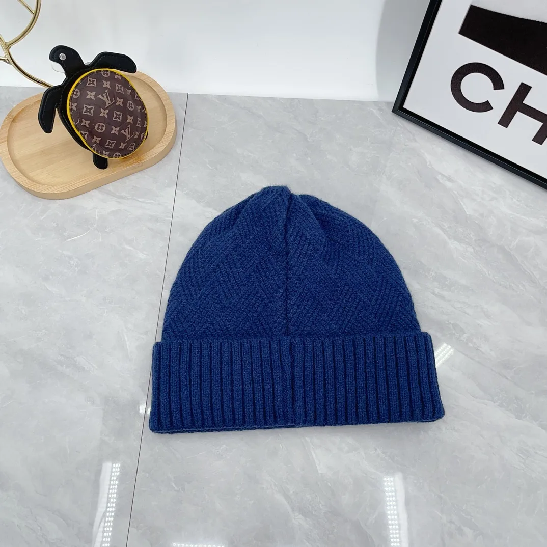 Prada Ribbed Beanie and Scarf Set in Blue · view 7