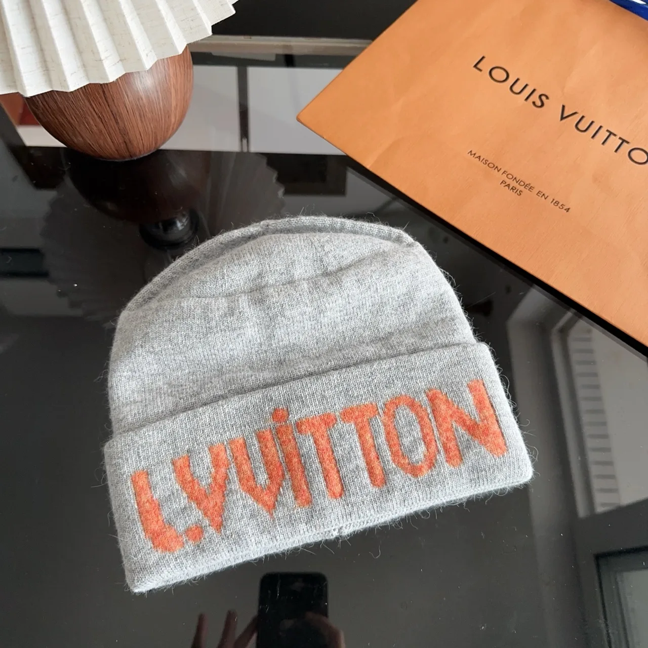Louis Vuitton Beanie in Grey · view 4