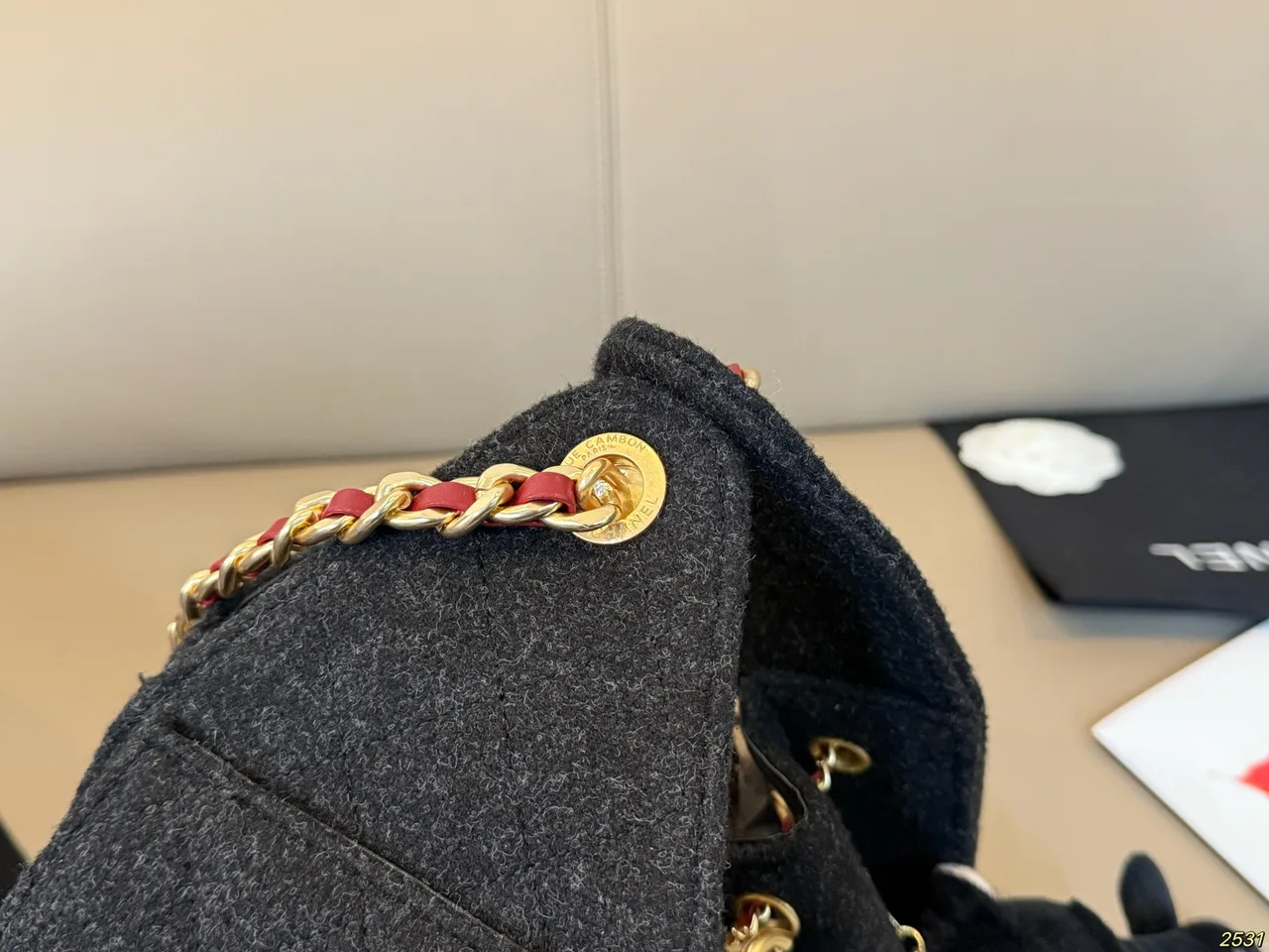 Chanel Bucket Bag in Black · view 7