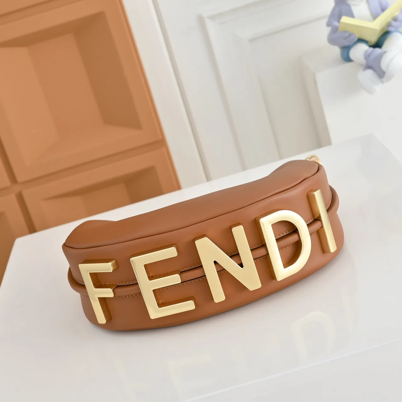 Fendi Hobo Bag in Brown · view 5