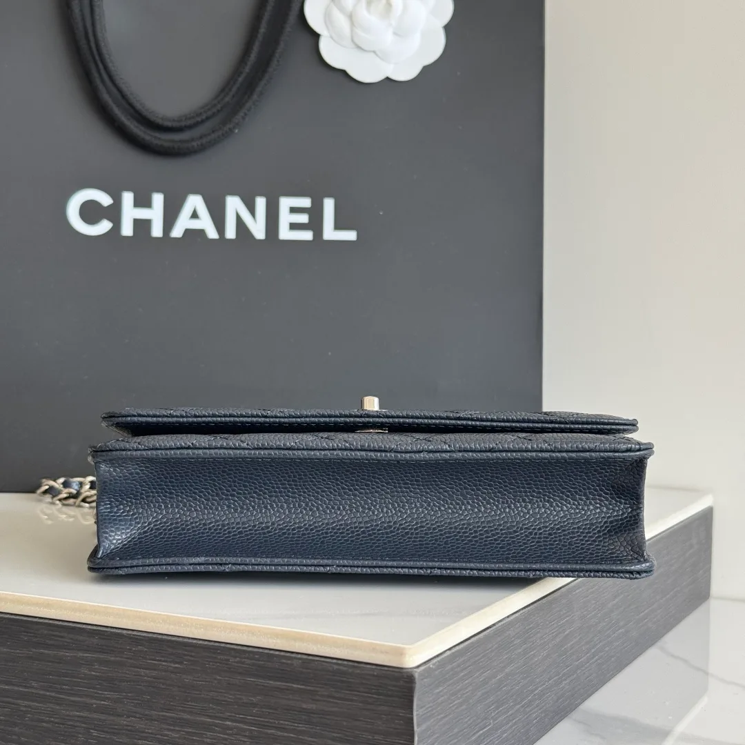 Chanel Calfskin Quilted Clutch in Black · view 5