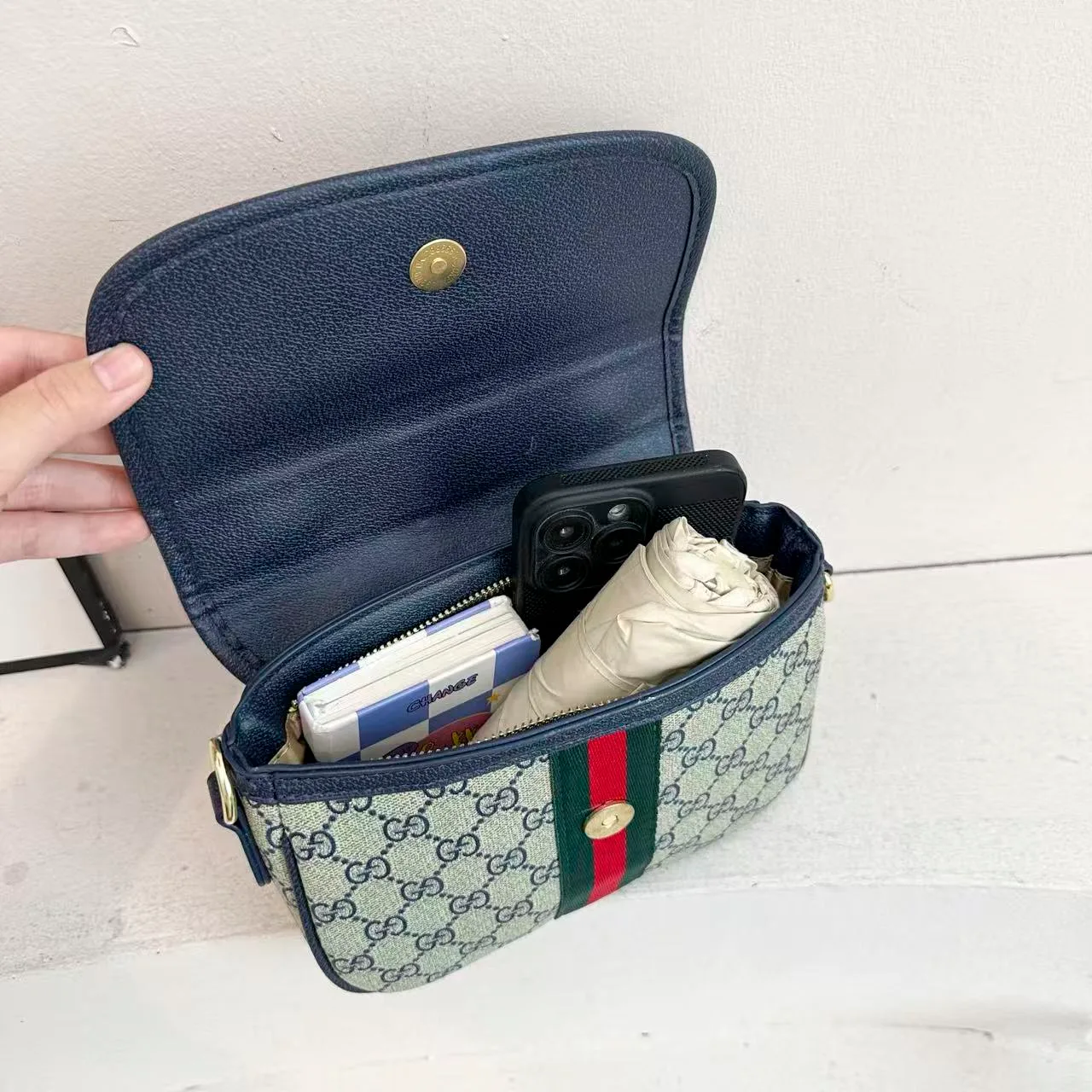 Gucci GG web-stripe camera bag in Grey & Cream & Black & Brown · view 5