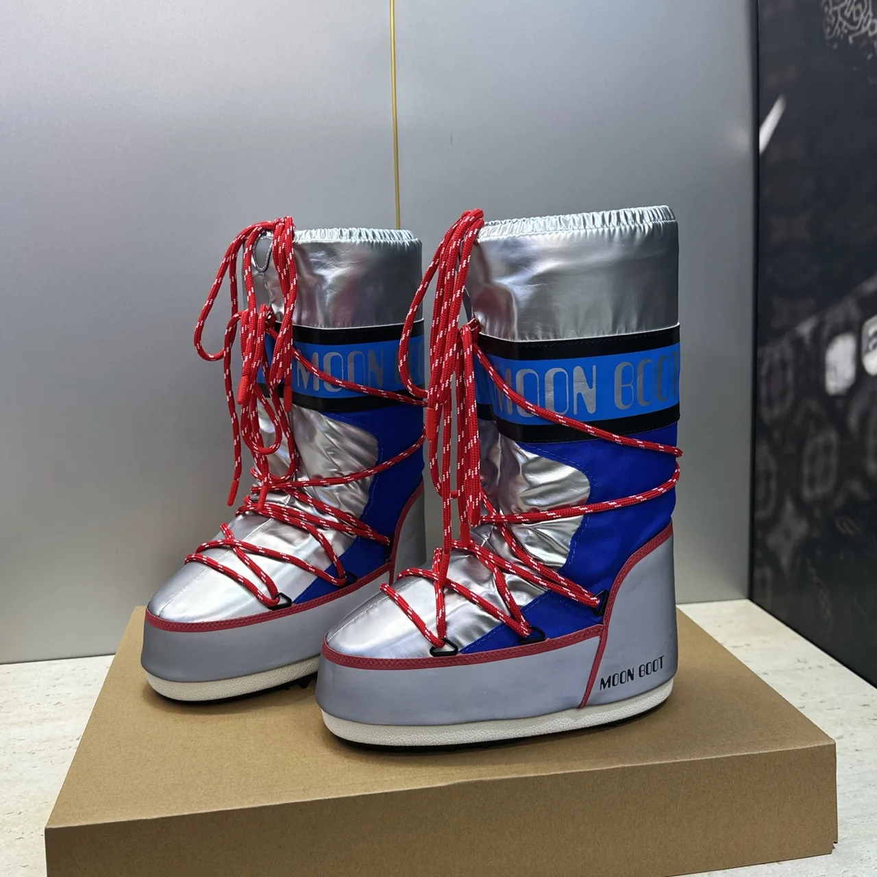 Moon Boot Glossy Park Soulmate Snow Boots in Silver · view 3