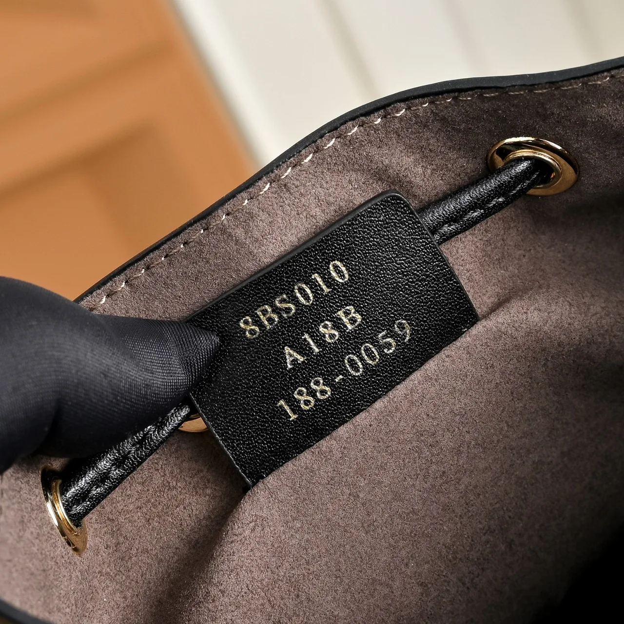 Fendi Bucket Bag in Brown · view 8