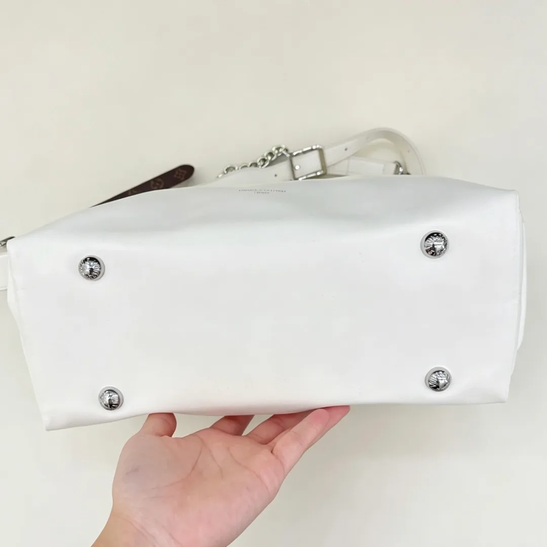 Louis Vuitton Chain hobo bag in Blue & Black & White · view 6