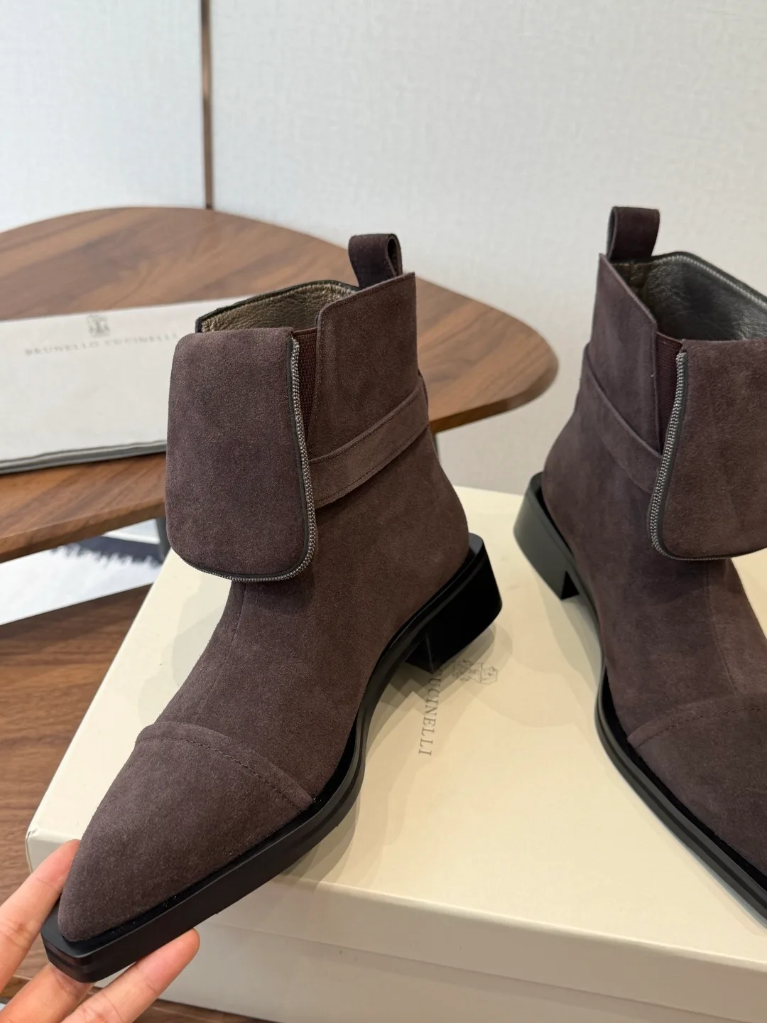 Brunello Cucinelli Matte Suede-Look Pointed-Toe Pumps in Brown · view 5