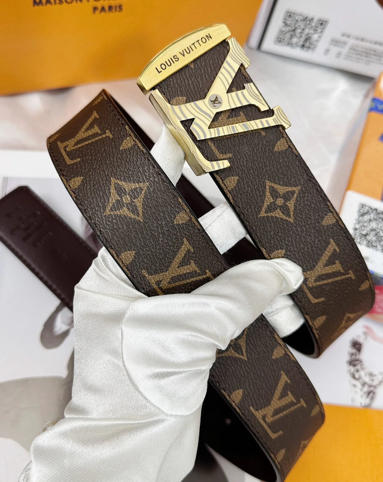 Louis Vuitton Cowhide Belt in Black · view 3