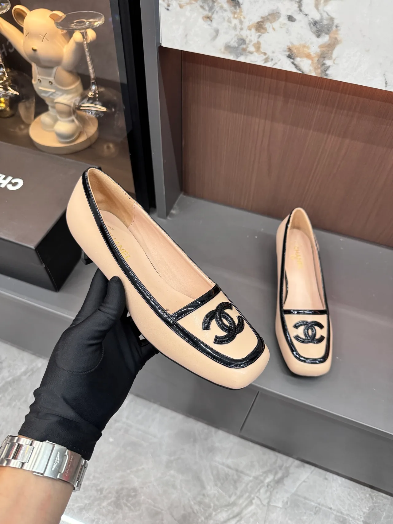 Chanel Cowhide Loafers in Beige · view 6