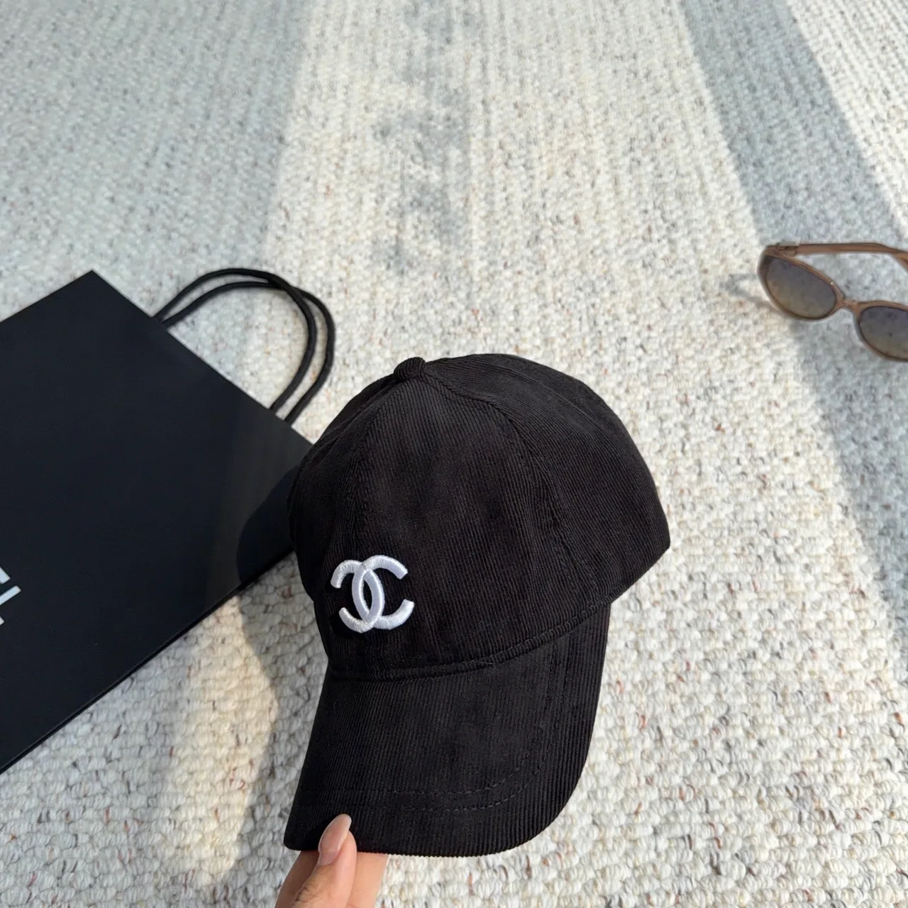 Chanel Baseball Cap in Black · view 4