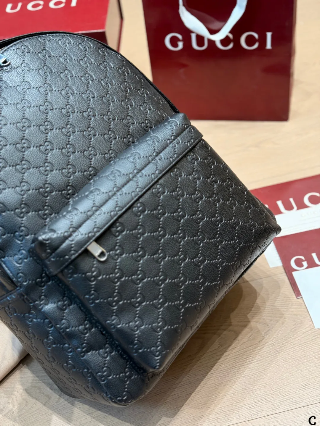 Gucci Cowhide Backpack in Black · view 8