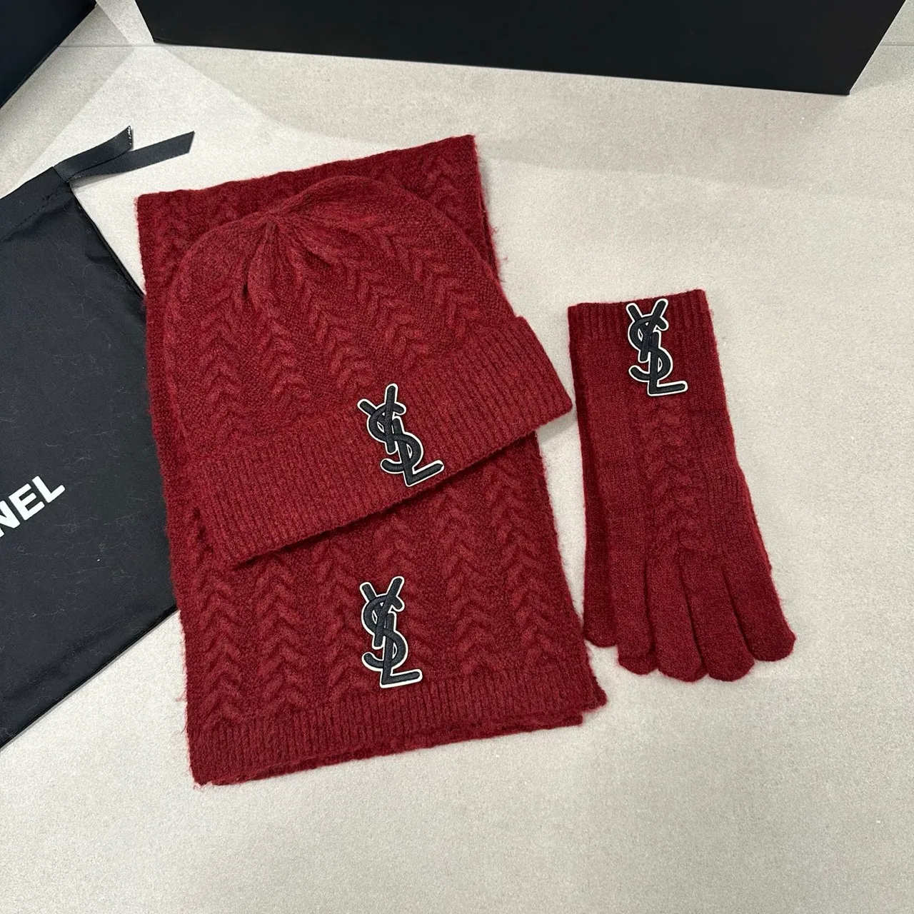 Saint Laurent Hat Scarf and Gloves Set in Black & Grey & Beige & White & Pink & Burgundy · view 6