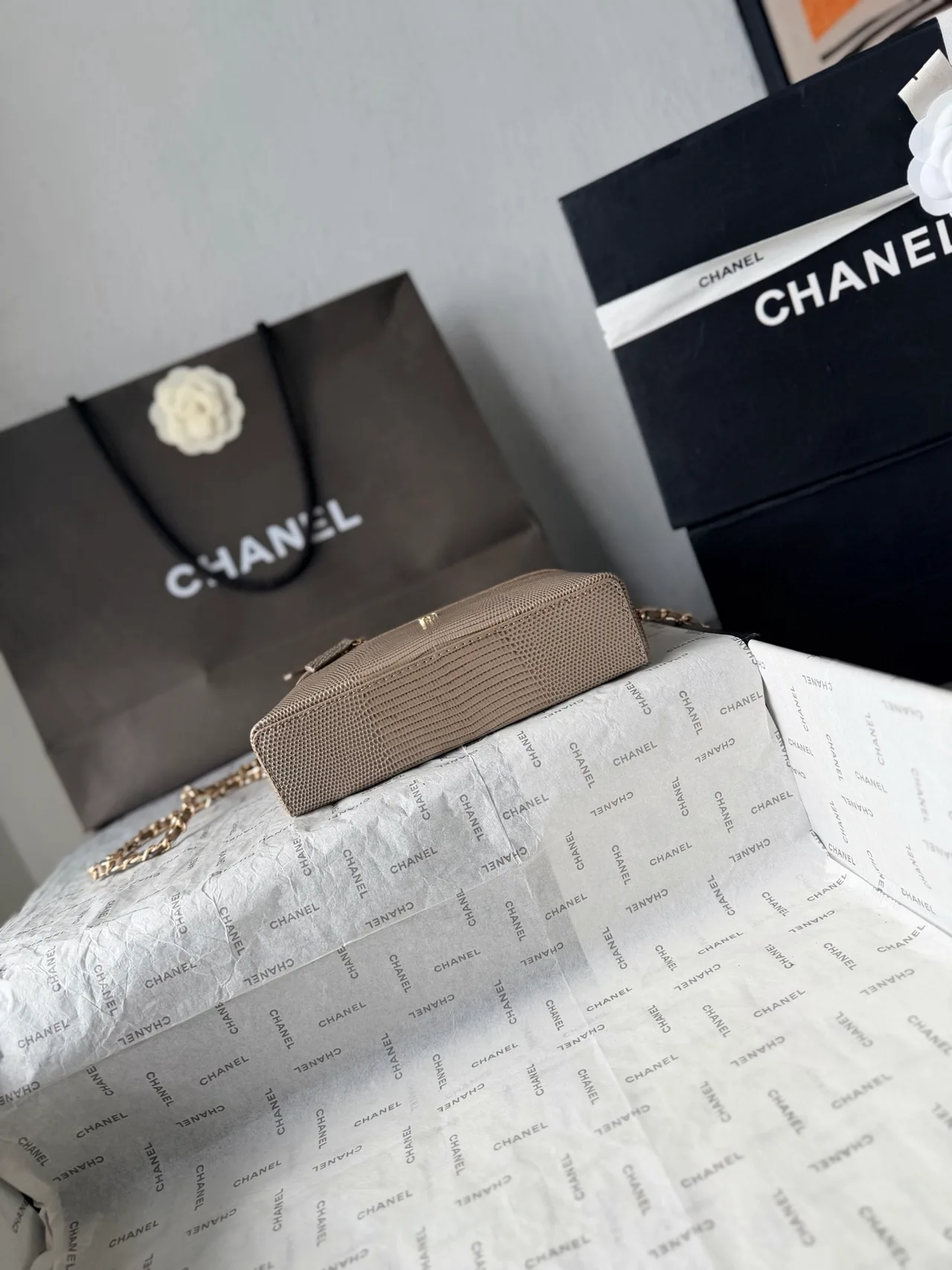 Chanel Cowhide Crossbody Bag in Grey · view 5