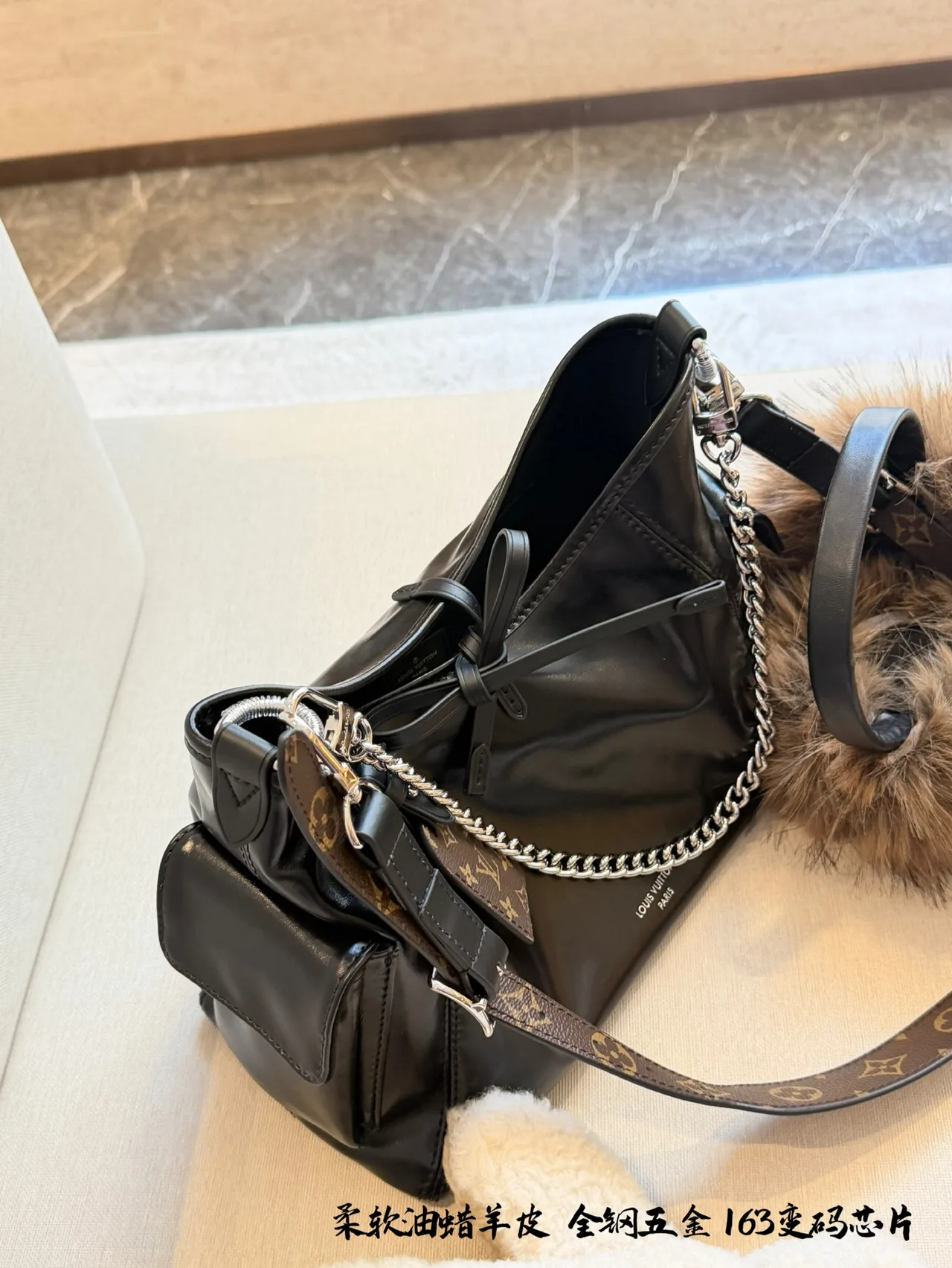 Louis Vuitton Sheepskin Shoulder Bag in Black · view 4